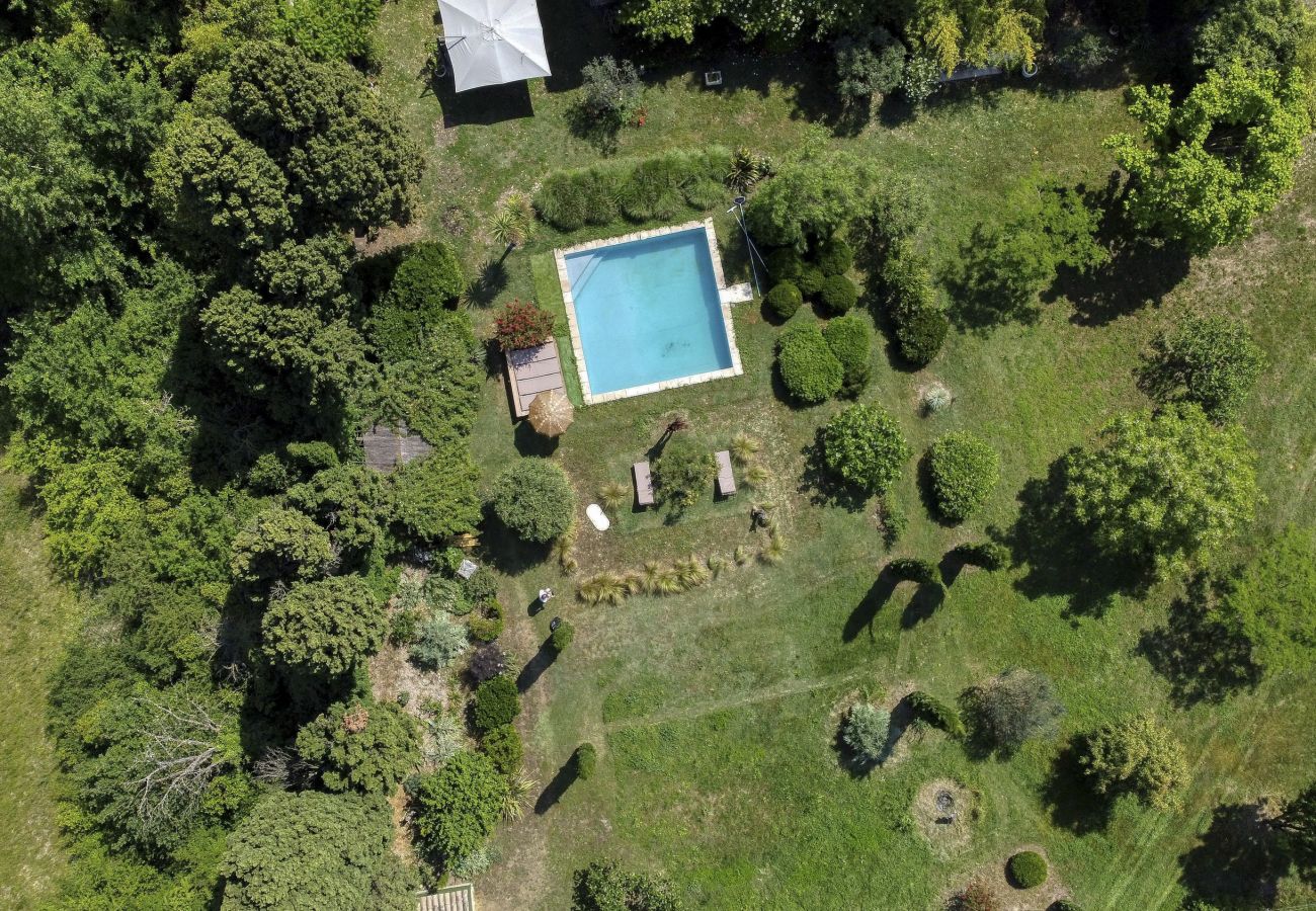 Bungalow in Cabannes - Vent de Bohème