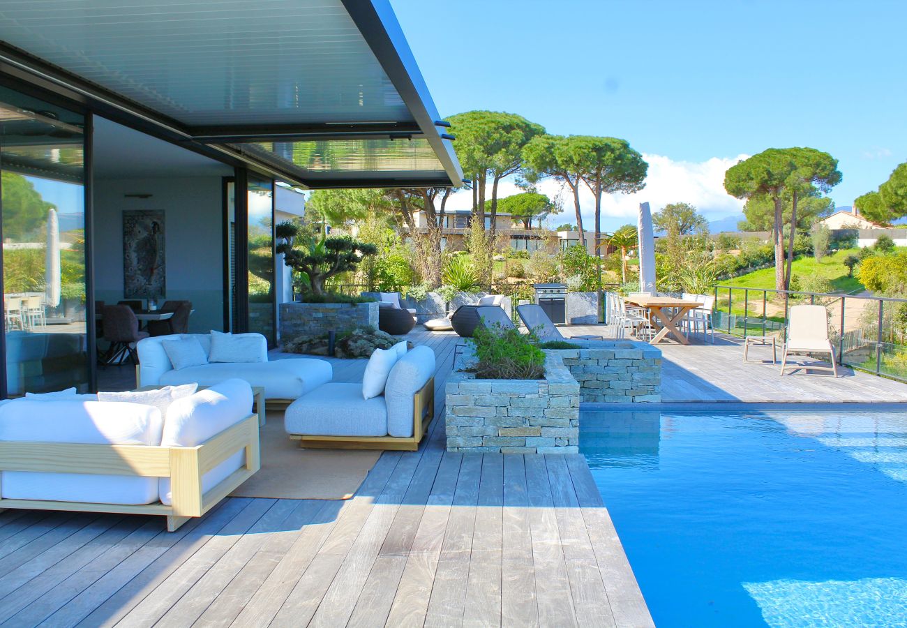 Villa in Sainte-Lucie de Porto-Vecchio - Villa A Pinetta Villata