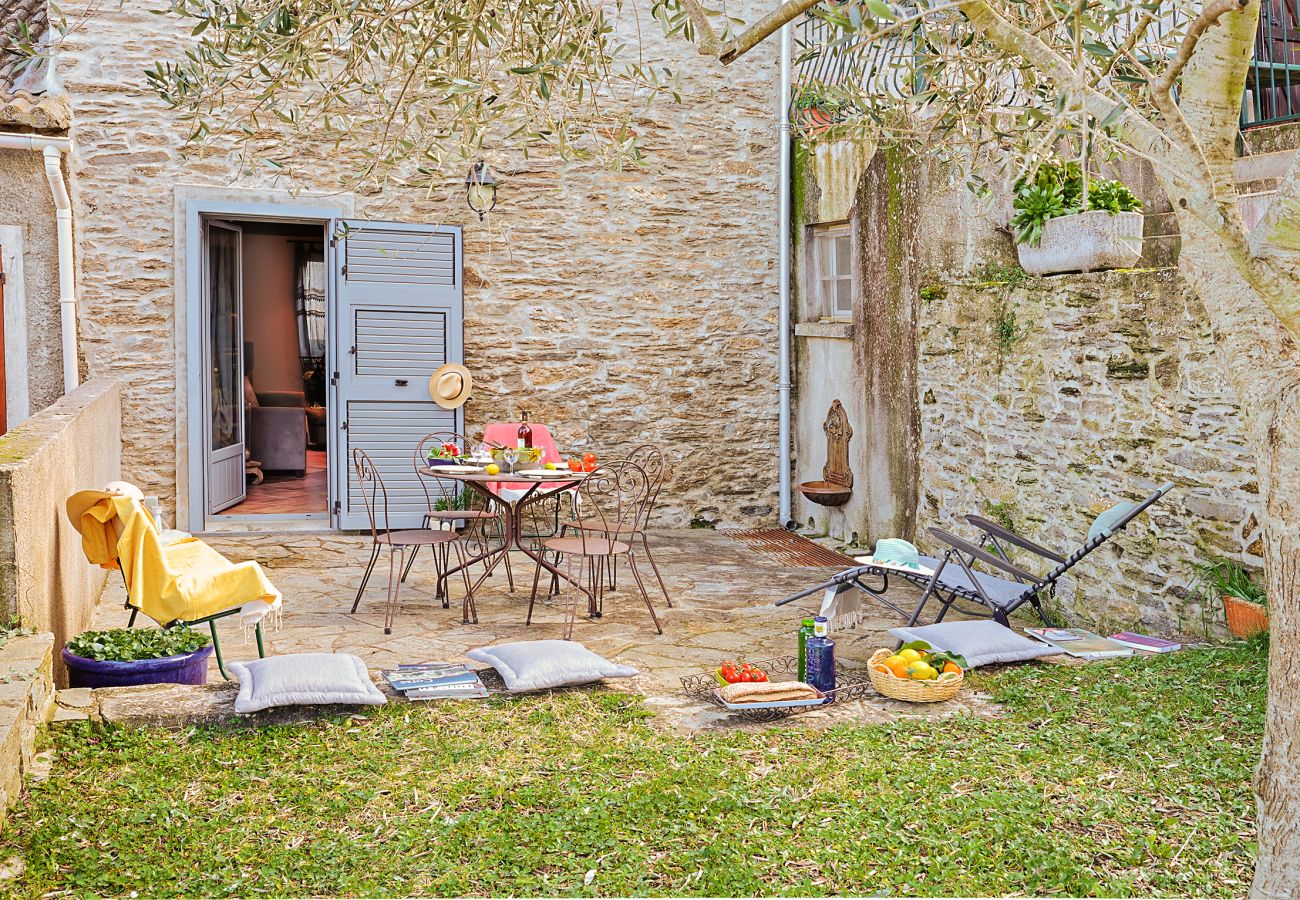 Ferienhaus in Pruno - Casa Pruno