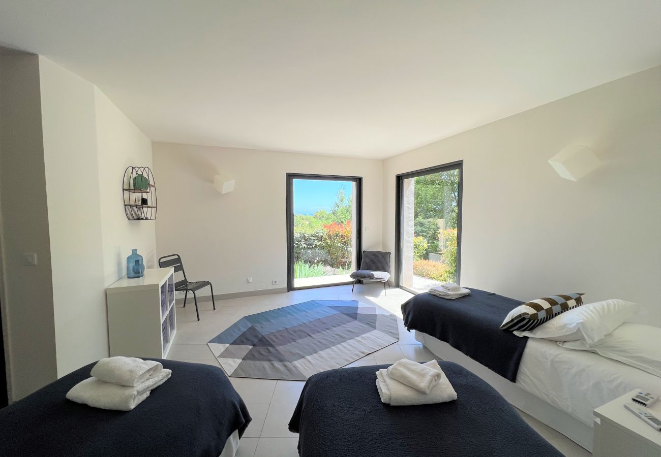 Villa in Sainte-Lucie de Porto-Vecchio - Villa A Muredda