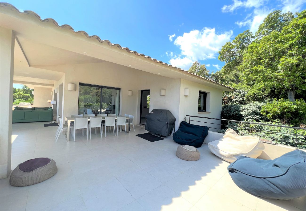 Villa à Sainte-Lucie de Porto-Vecchio - Villa A Muredda