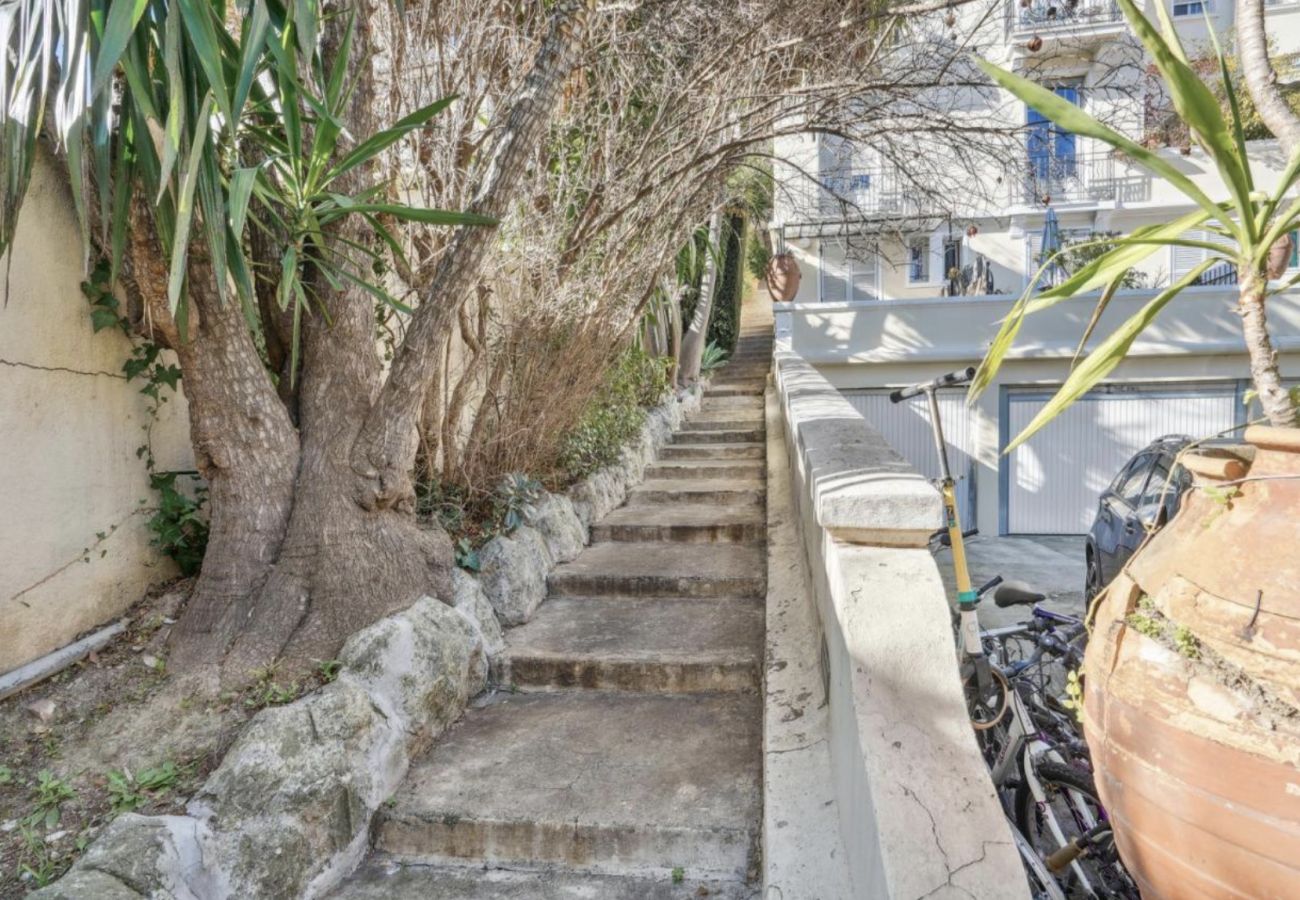 Appartement à Nice - Luxueux appartement avec terrasse et parking